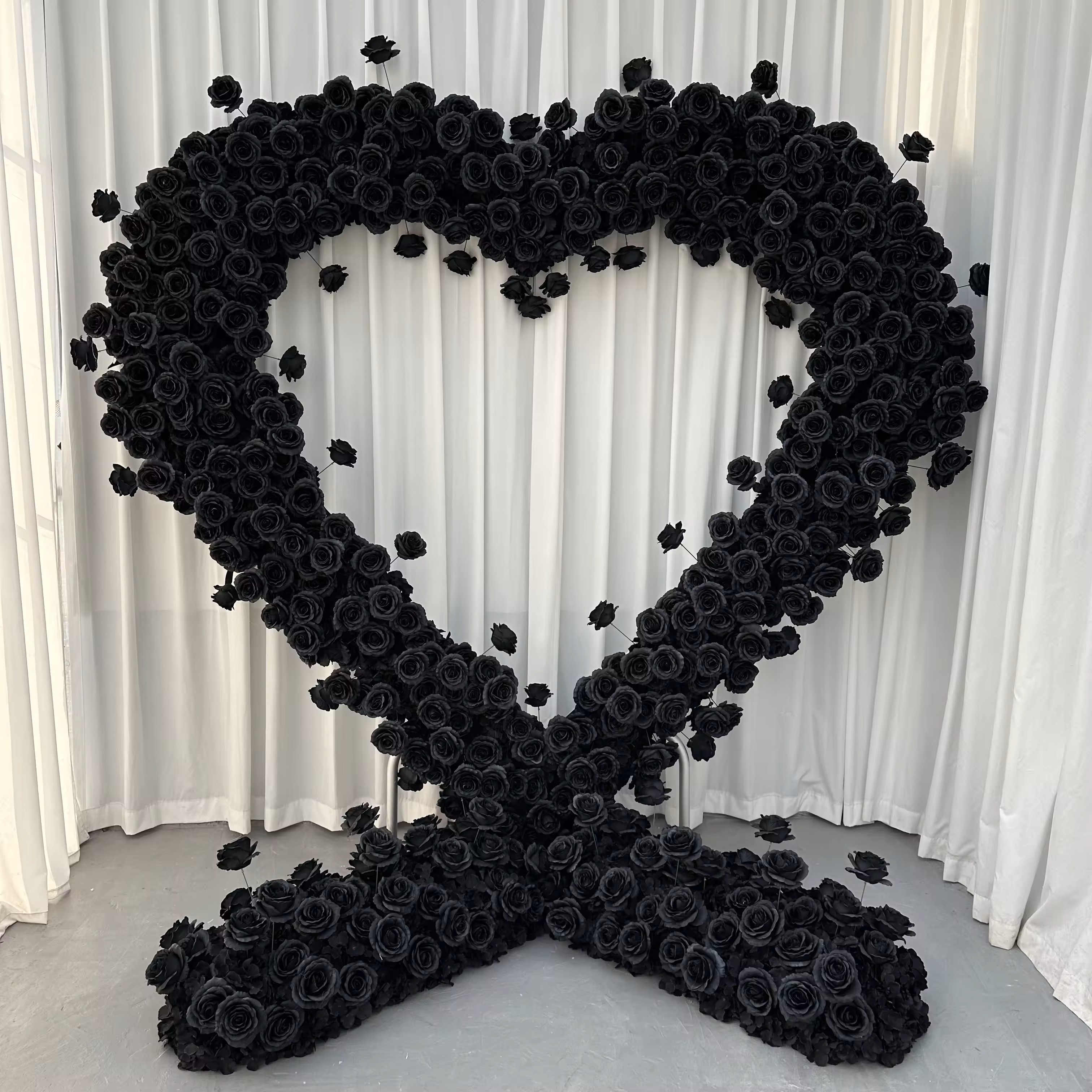8ft Red Rose Heart Shaped Flower Arch for Wedding – Factory Direct